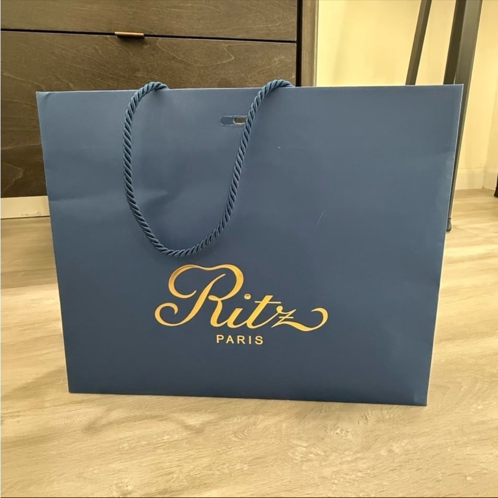 NEW Ritz Paris Large Blue Shopping Bag with Ribbon